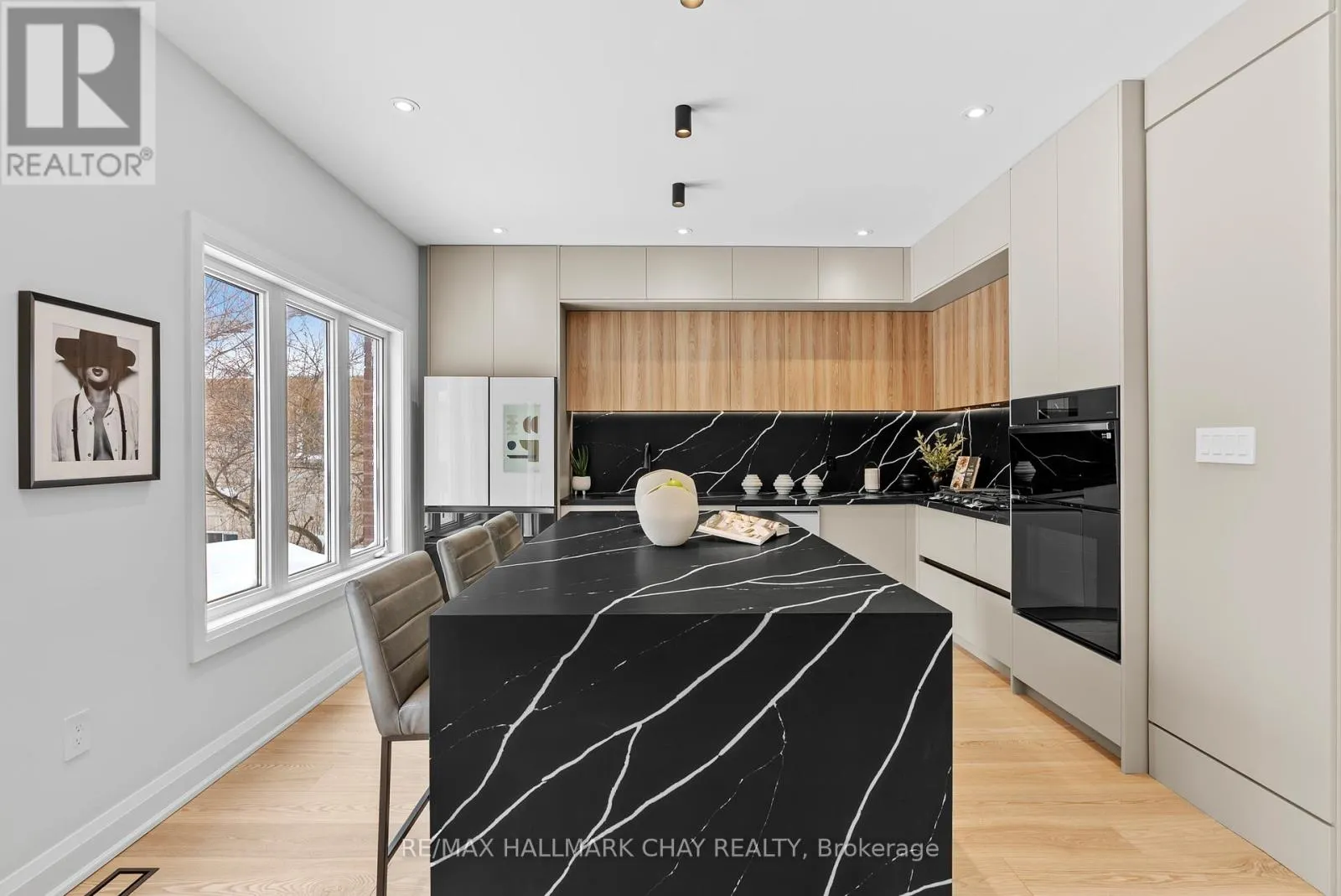 110 GLENDOWER CRESCENT