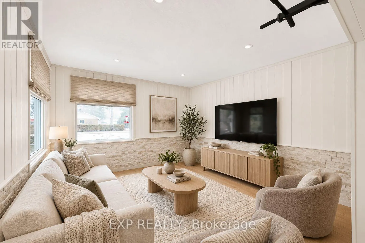 3909 RICHVIEW ROAD