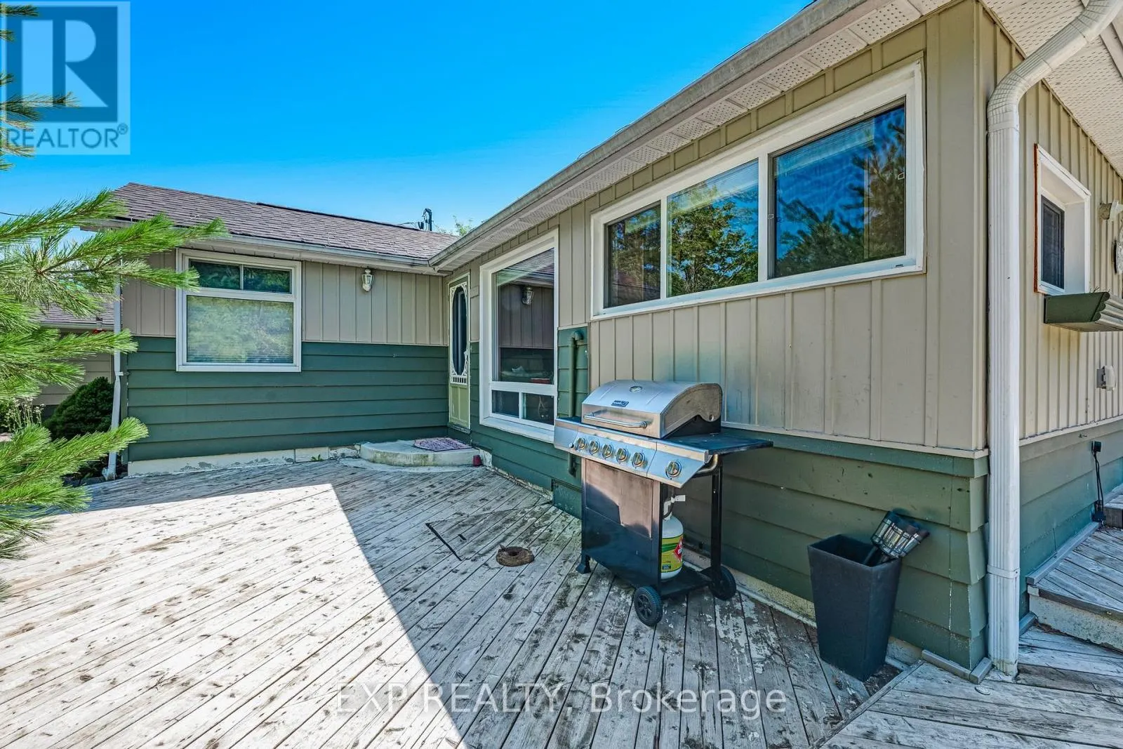 3909 RICHVIEW ROAD