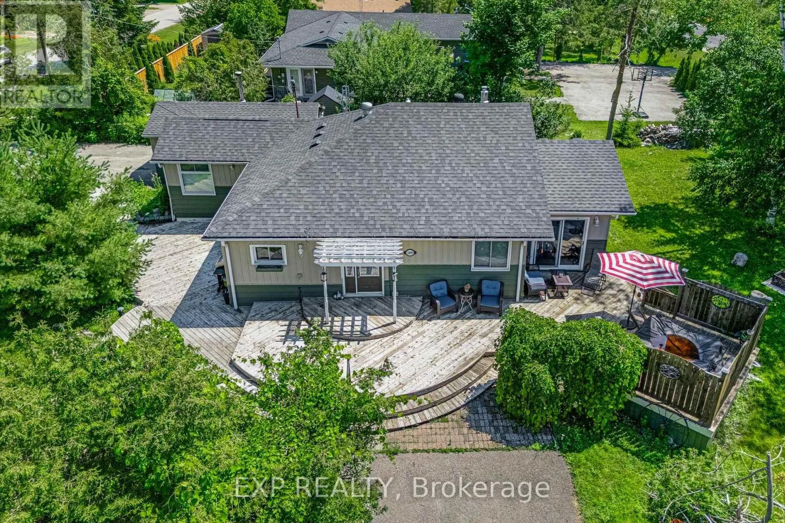 3909 RICHVIEW ROAD