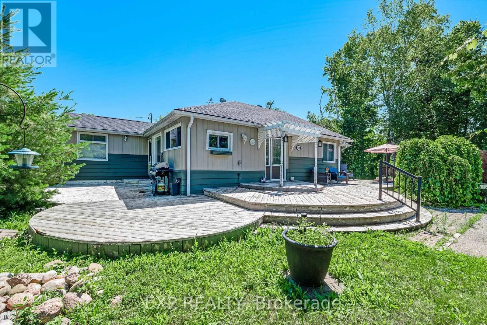 3909 RICHVIEW ROAD