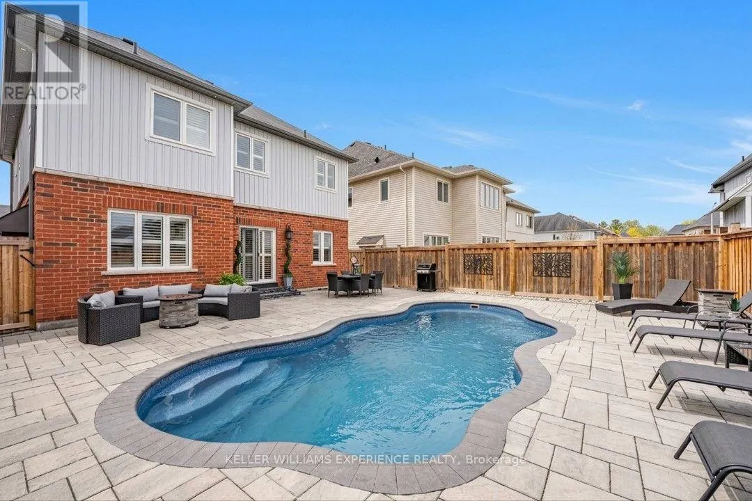 105 DECAROLIS CRESCENT