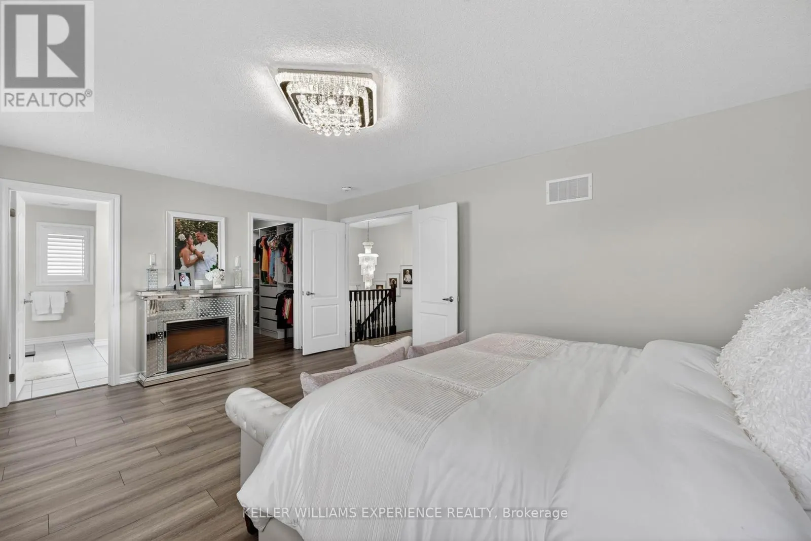 105 DECAROLIS CRESCENT