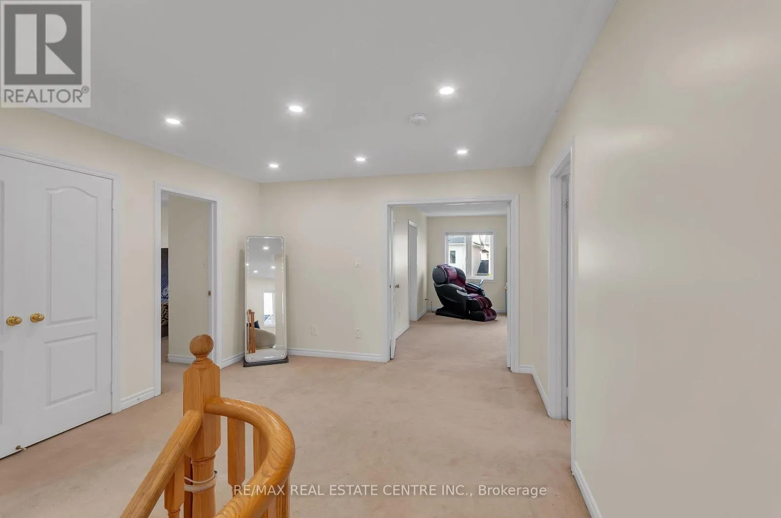 13 LIONS COURT