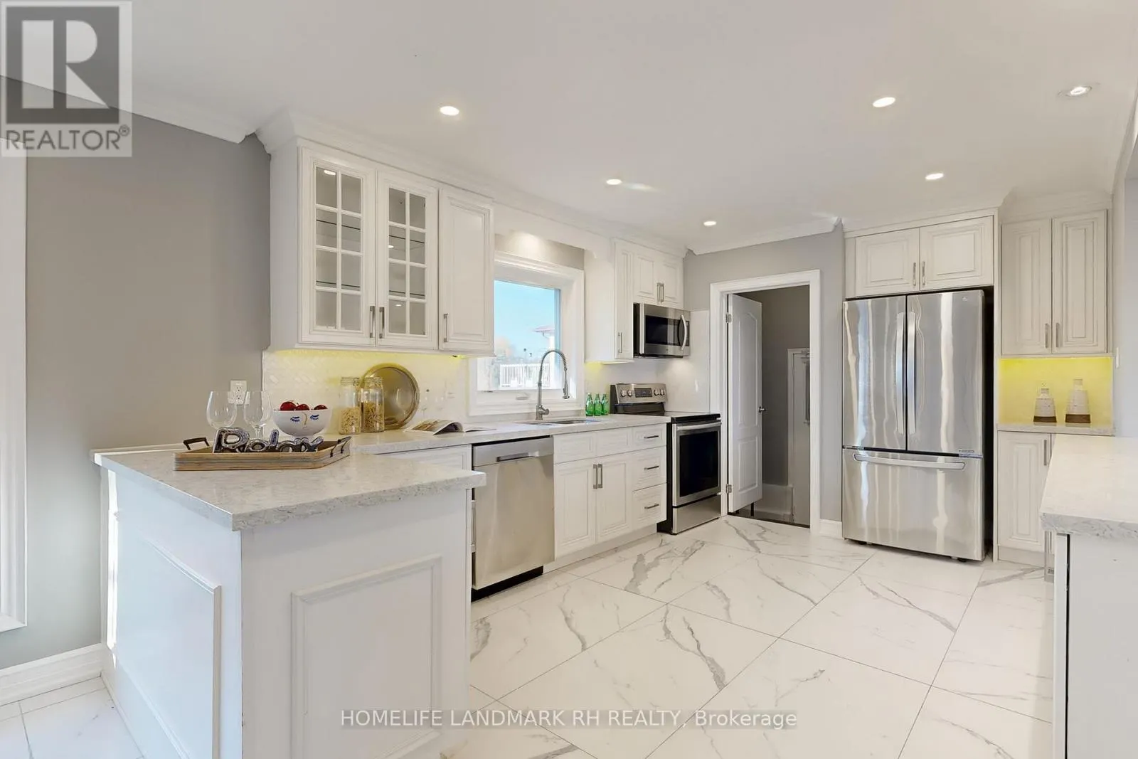 88 RIVERGLEN DRIVE
