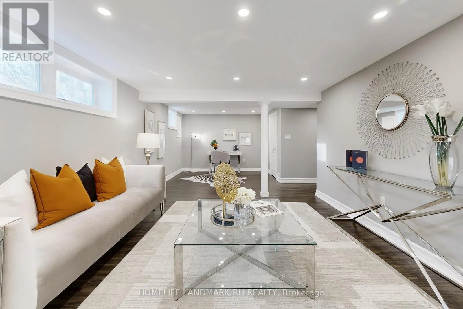 88 RIVERGLEN DRIVE