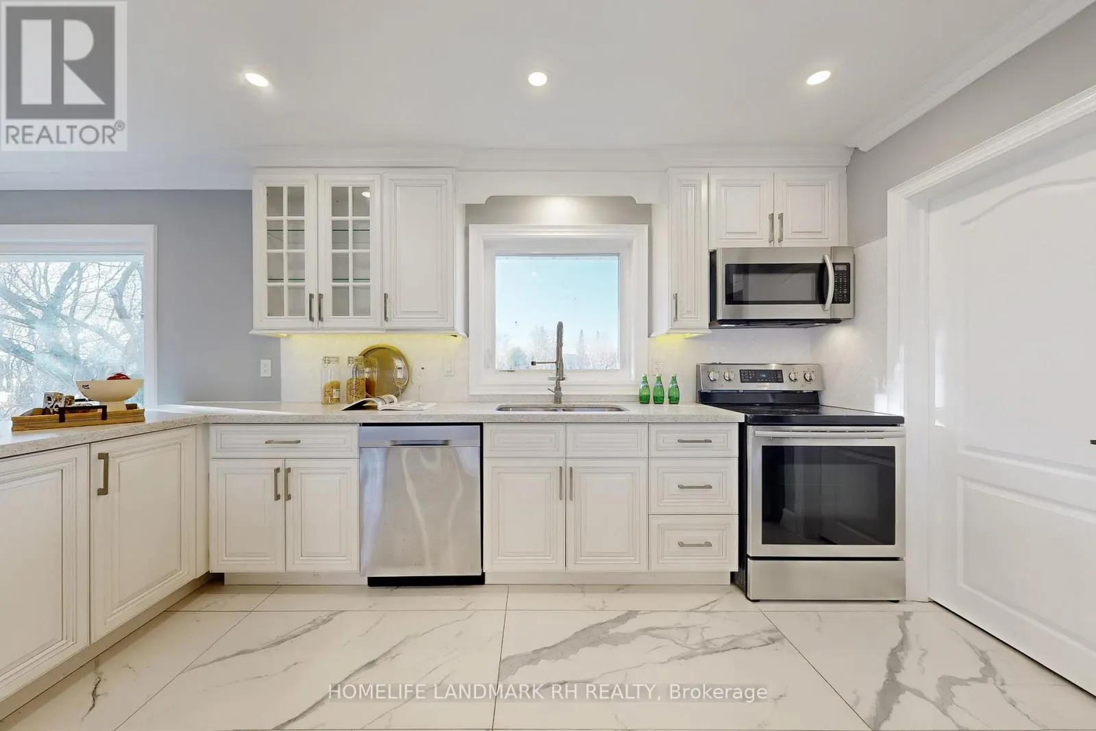 88 RIVERGLEN DRIVE