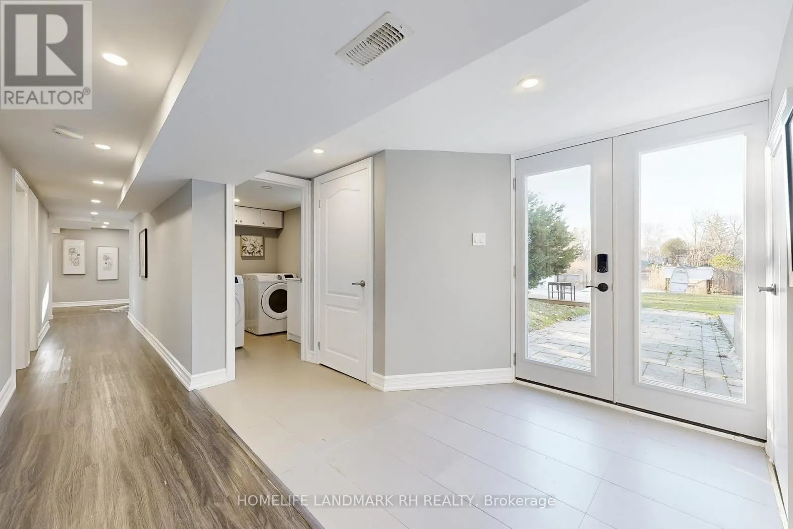 88 RIVERGLEN DRIVE