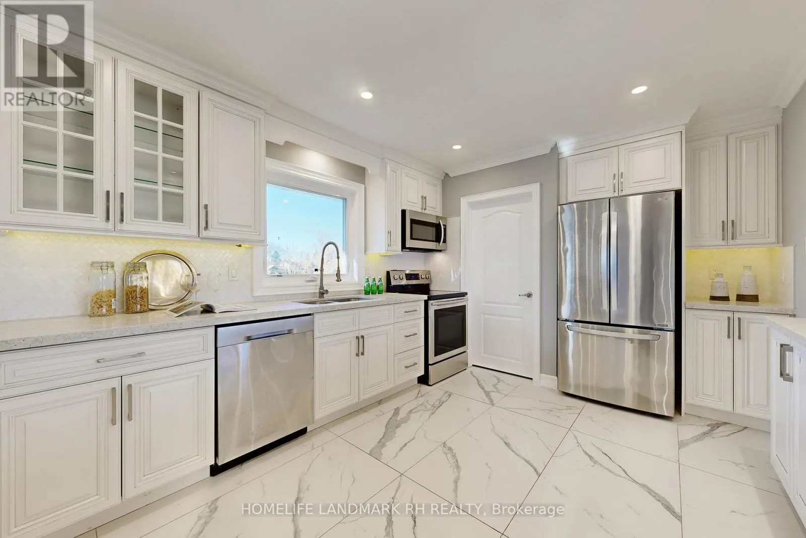 88 RIVERGLEN DRIVE