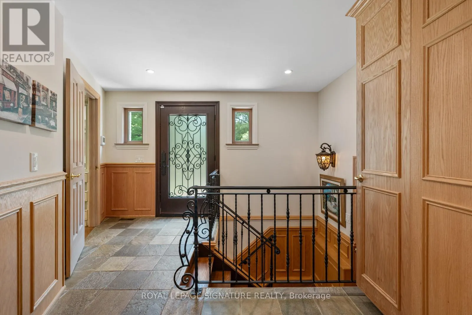 30 KINGSWOOD DRIVE