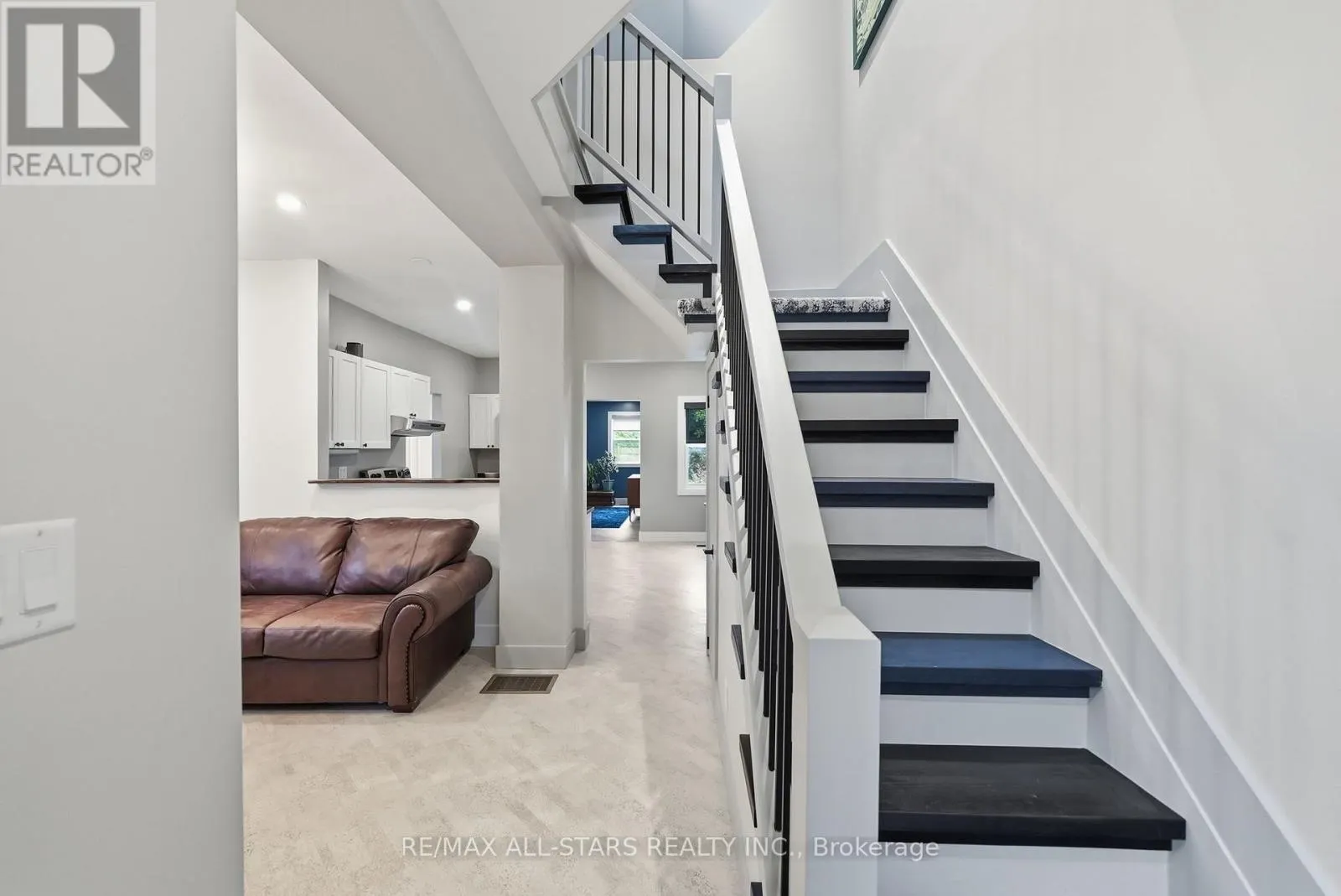 108 MECHANIC STREET