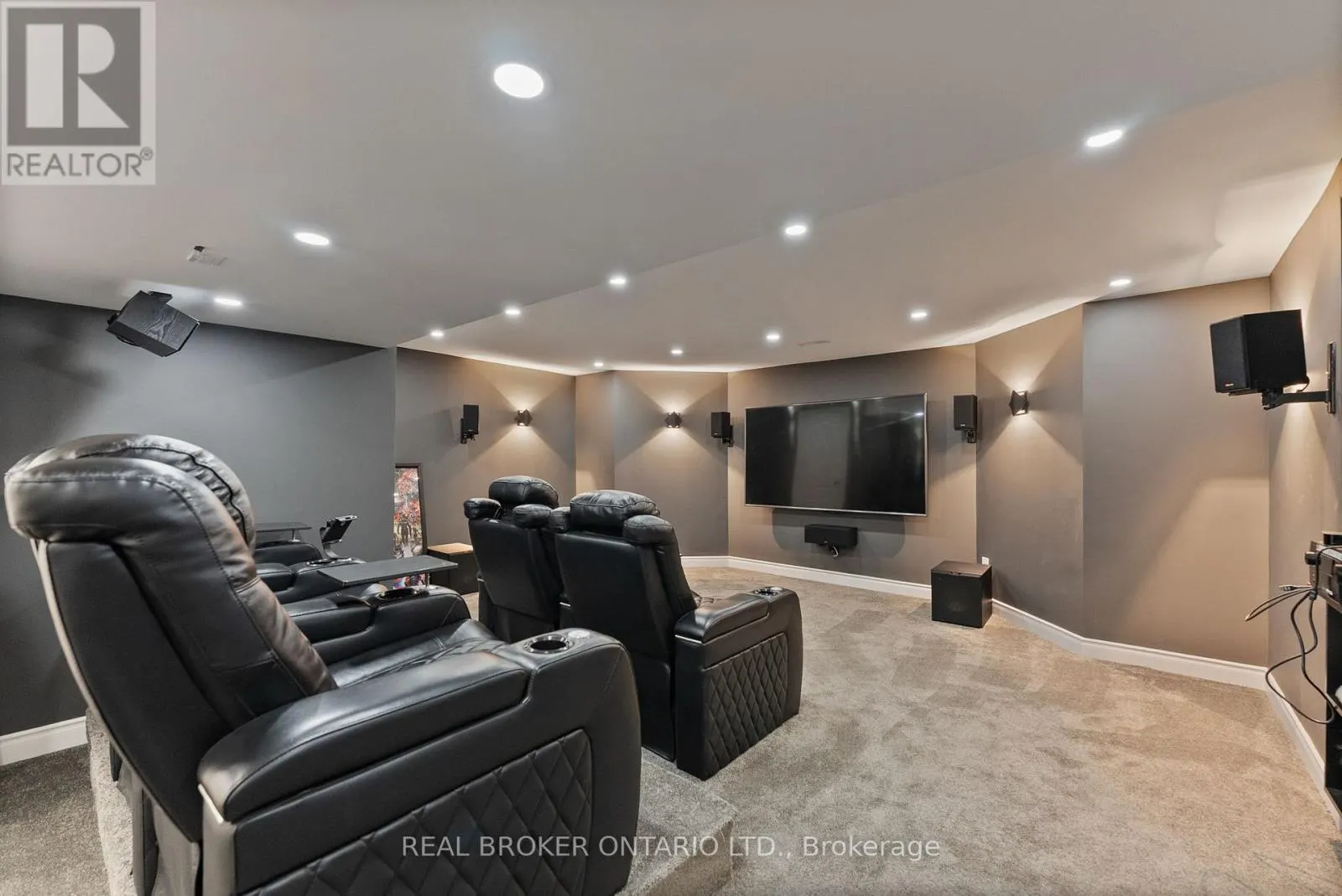 10 OAKVIEW PLACE