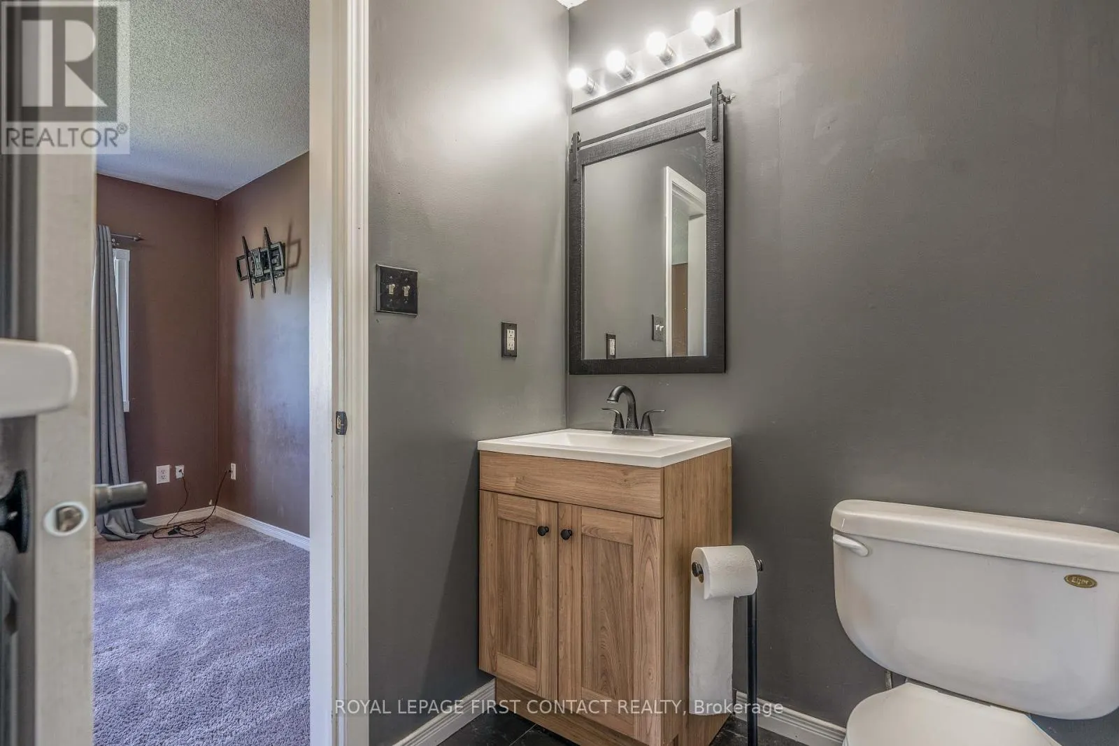 1447 RANKIN WAY