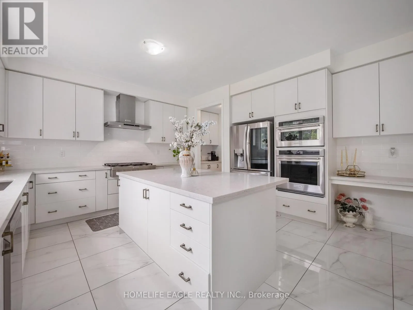 245 DANNY WHEELER BOULEVARD