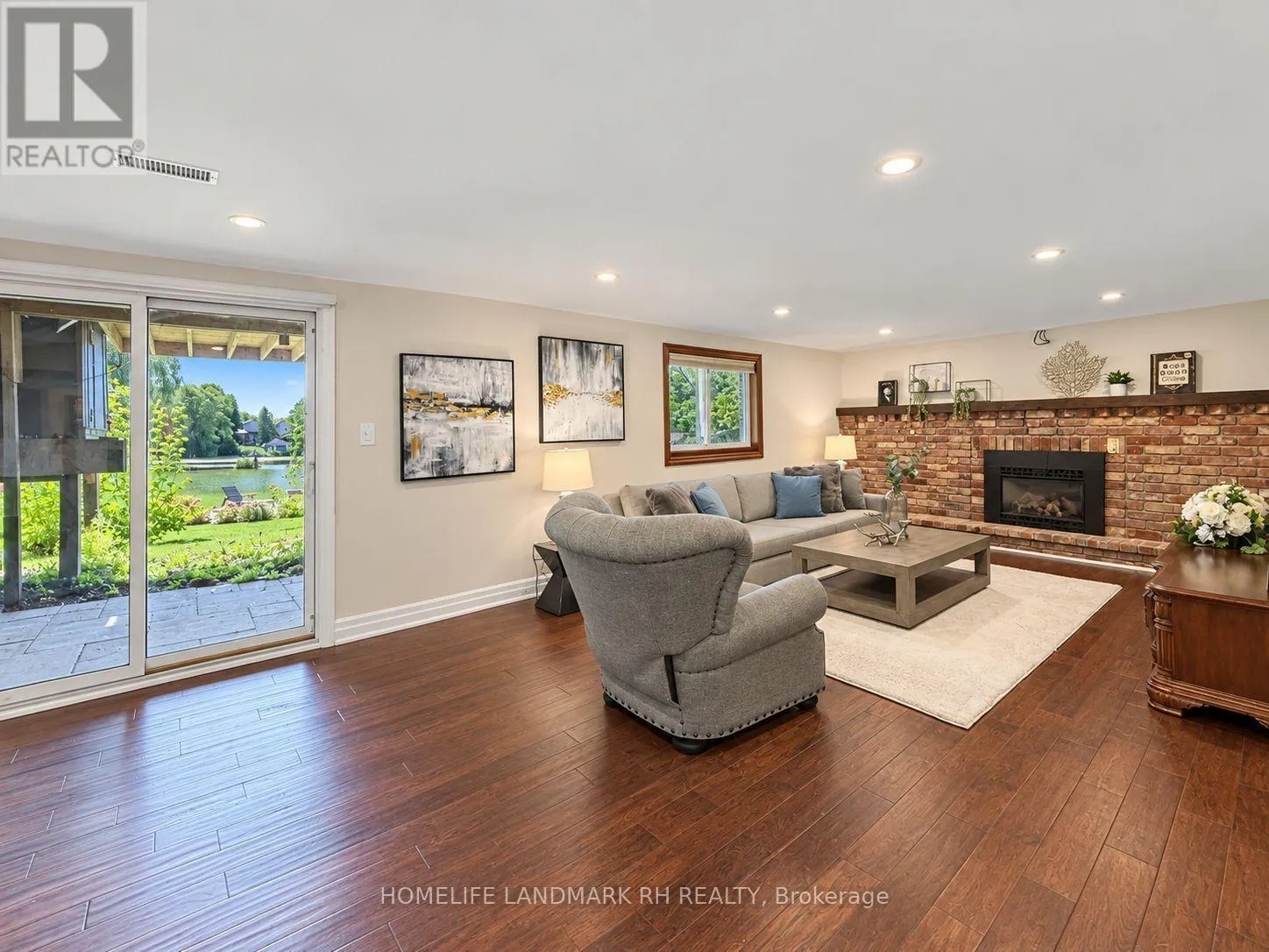 91 RIVEREDGE DRIVE