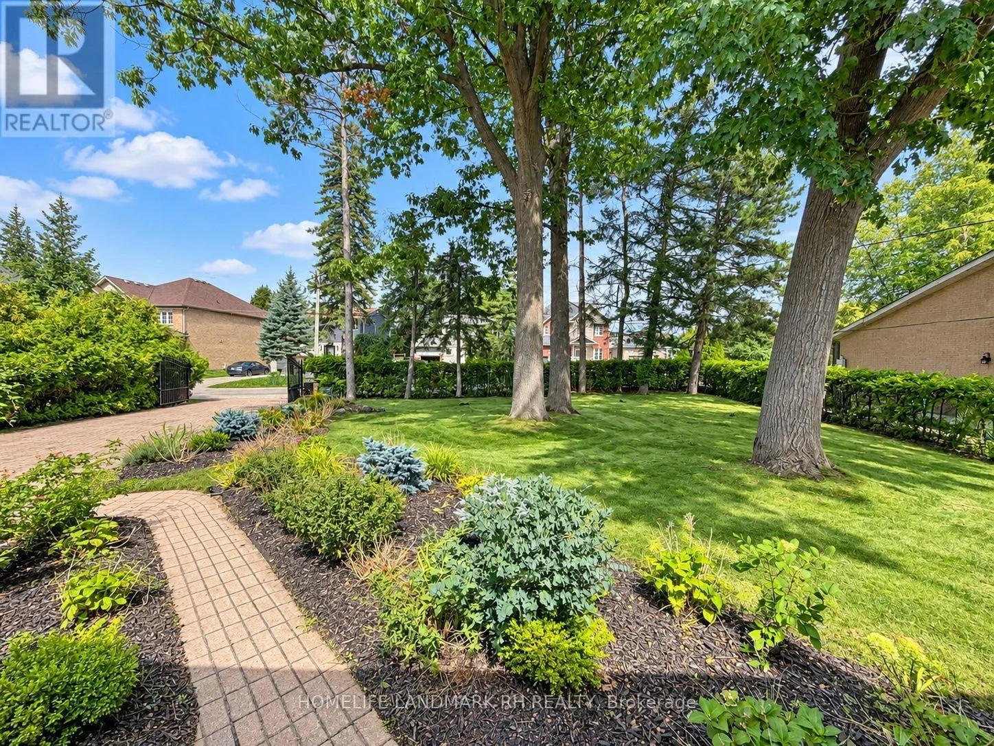 91 RIVEREDGE DRIVE