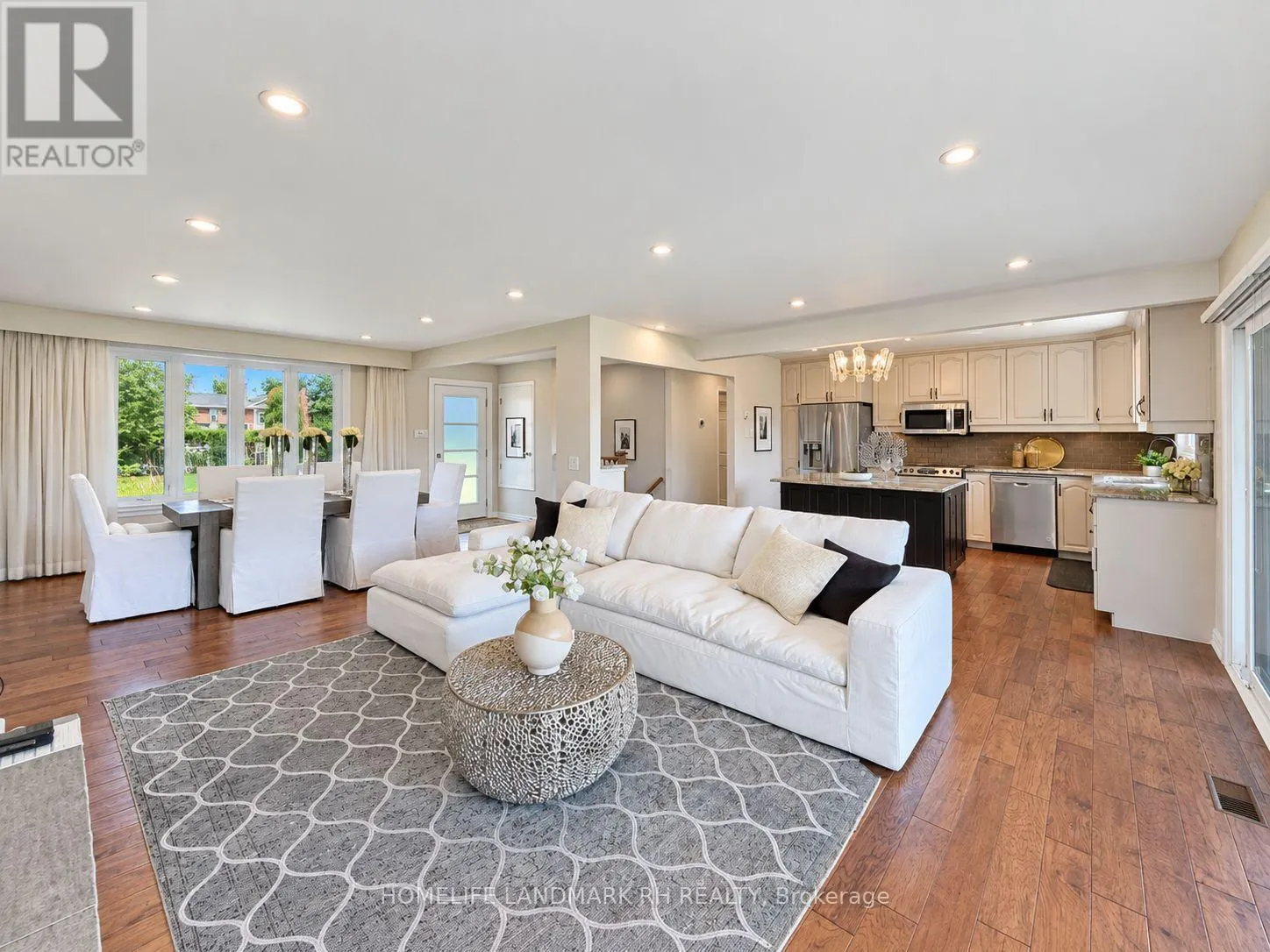 91 RIVEREDGE DRIVE