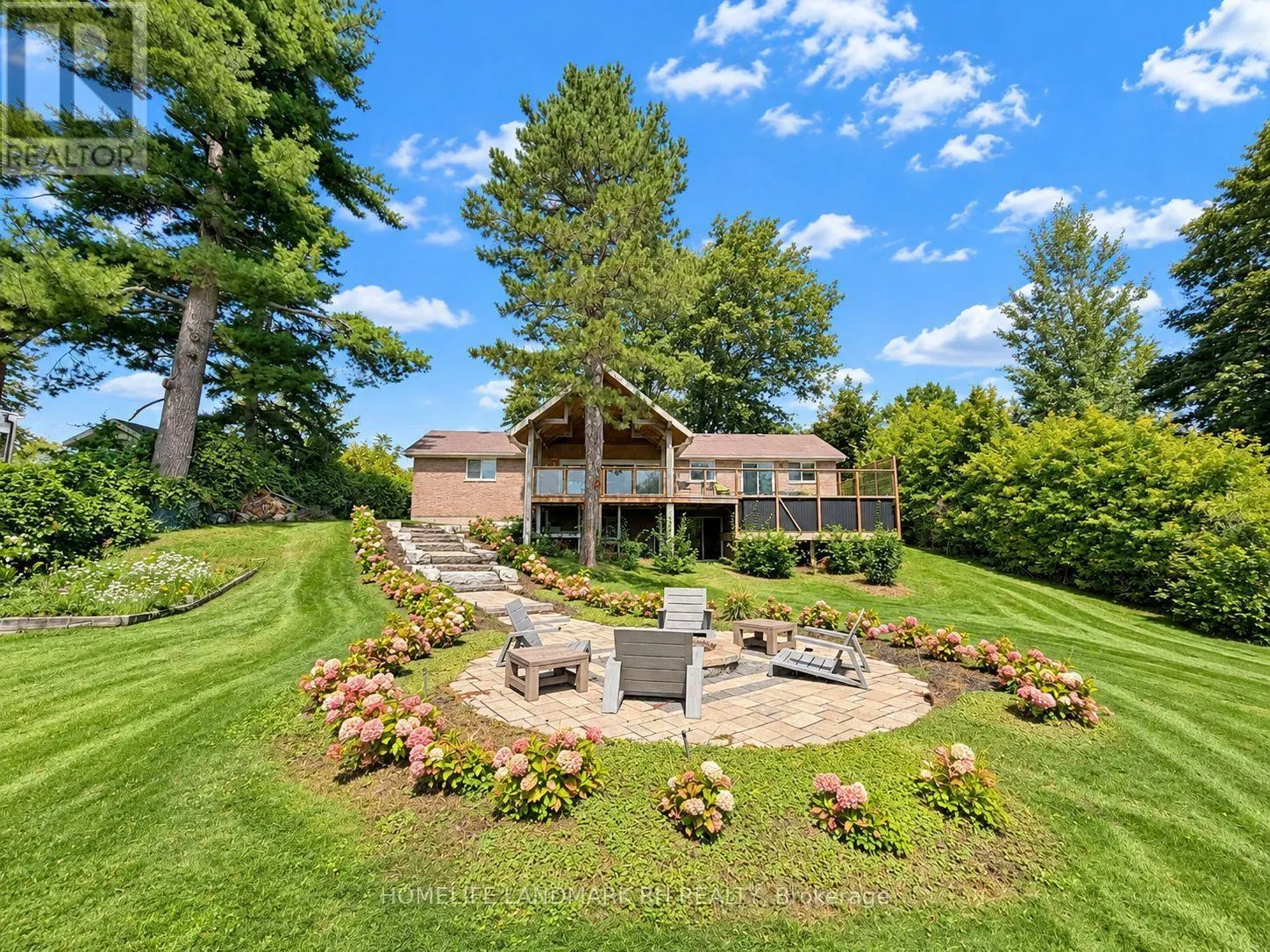 91 RIVEREDGE DRIVE