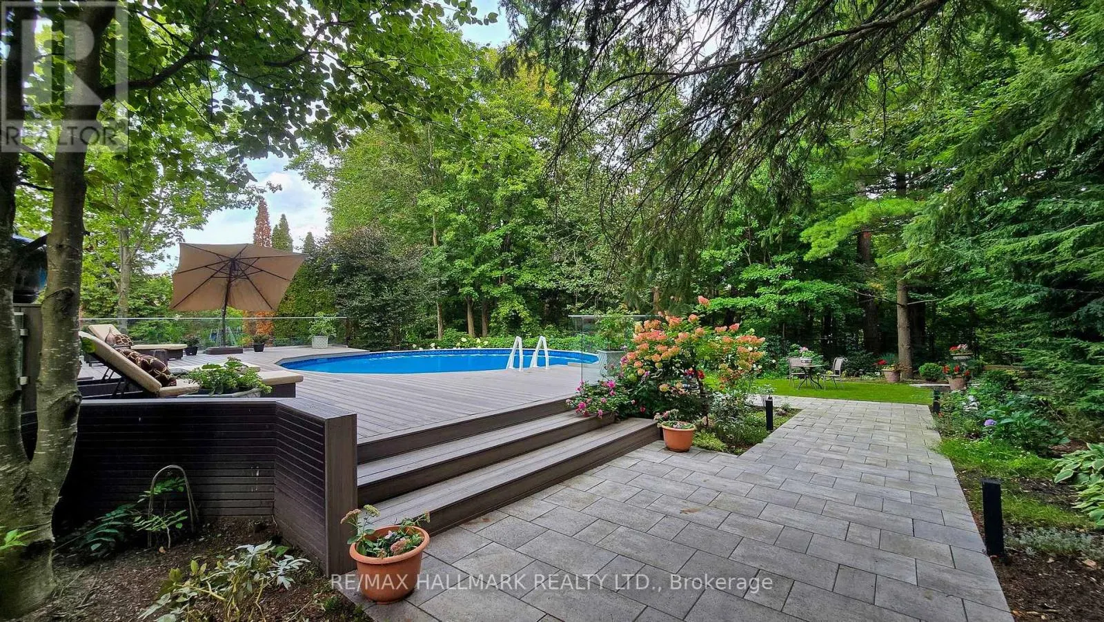 101 LONGVIEW CRESCENT
