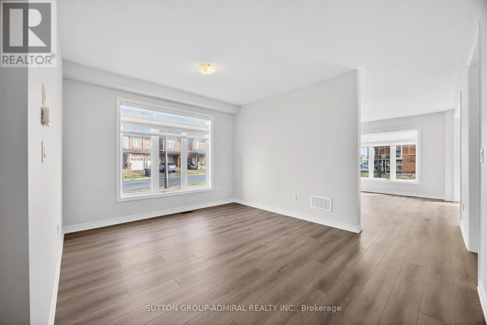 2237 GRAINGER LOOP