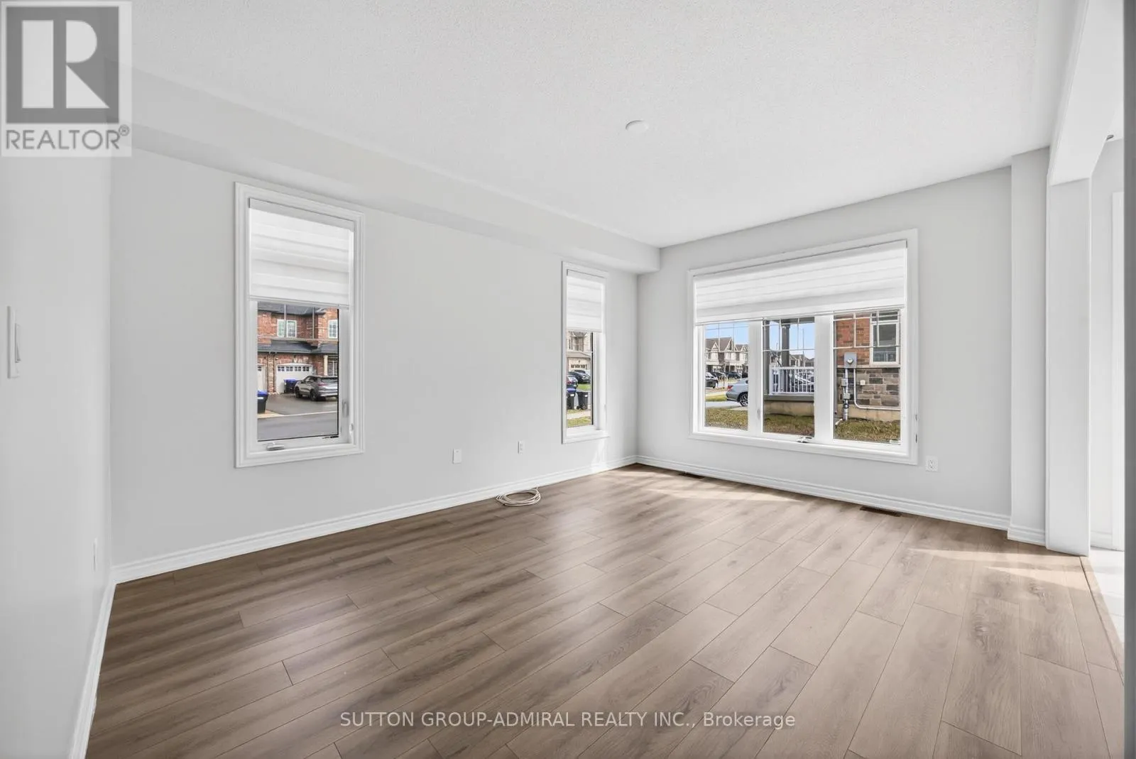 2237 GRAINGER LOOP