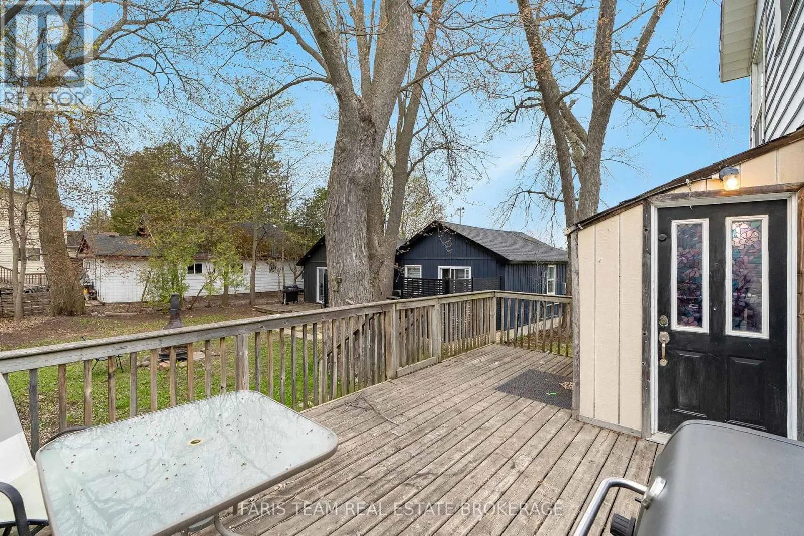 687 INNISFIL BEACH ROAD