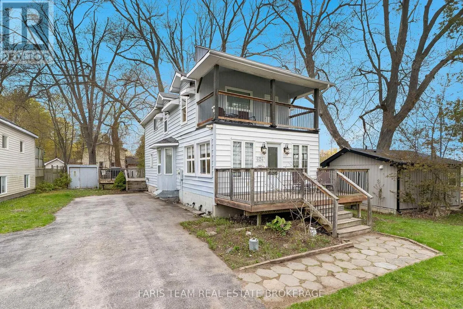 687 INNISFIL BEACH ROAD
