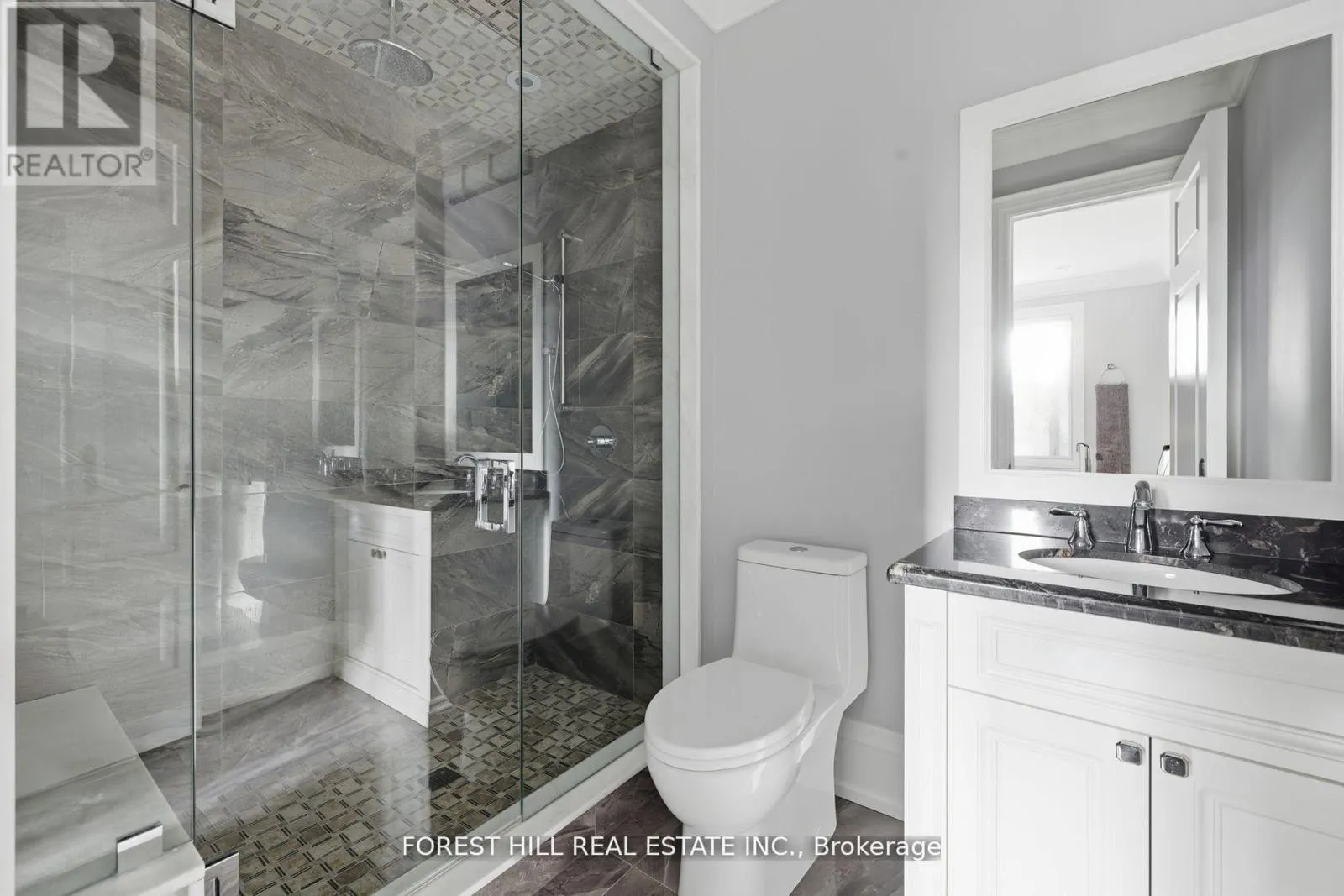 39 PATRICIA DRIVE E