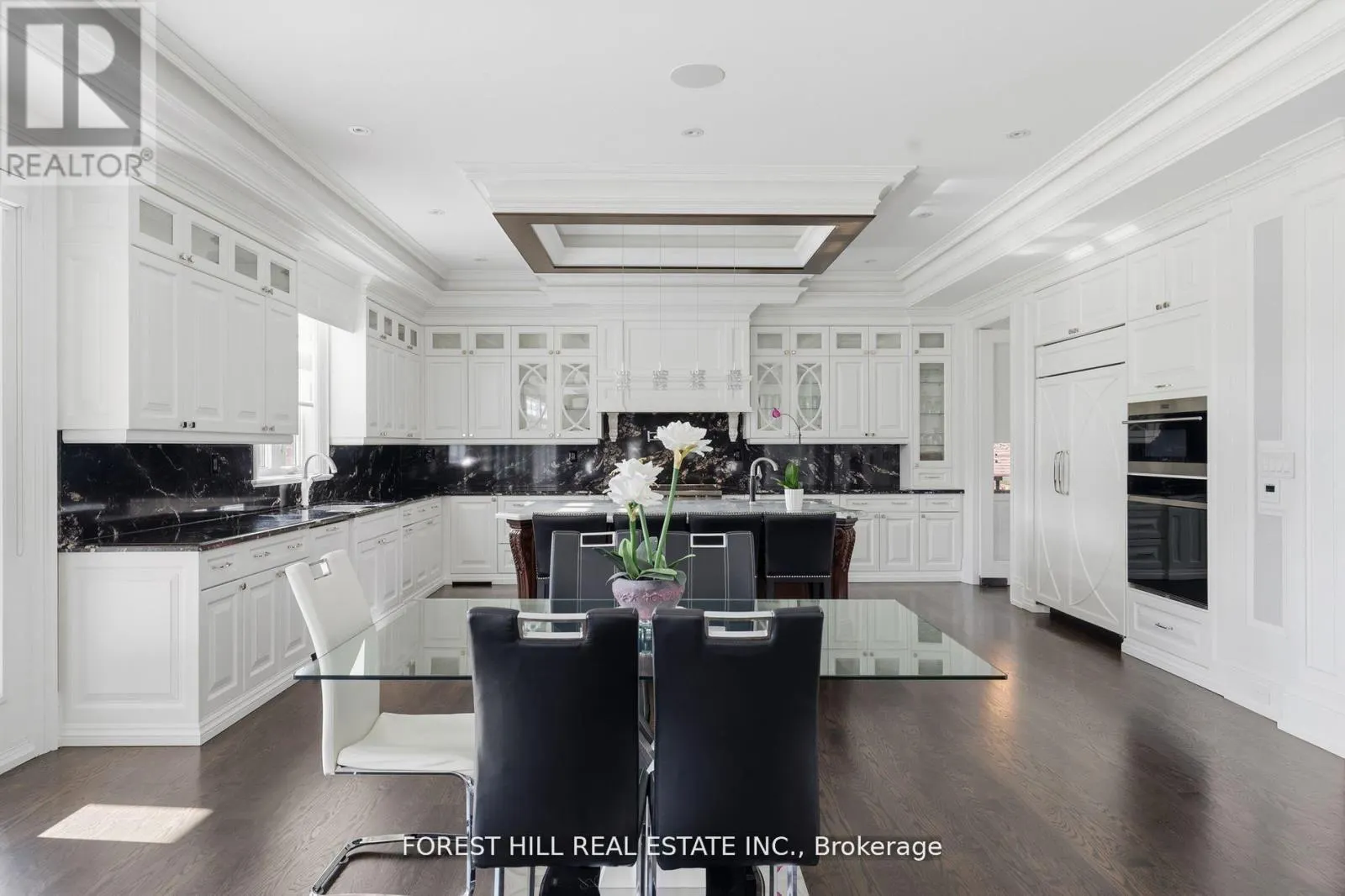 39 PATRICIA DRIVE E