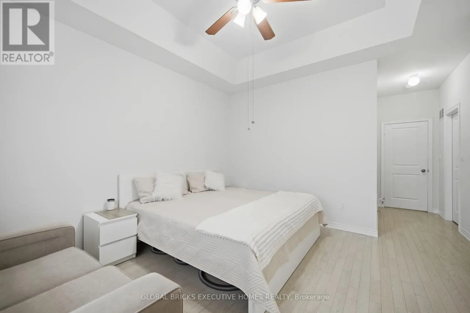 549 BARONS STREET
