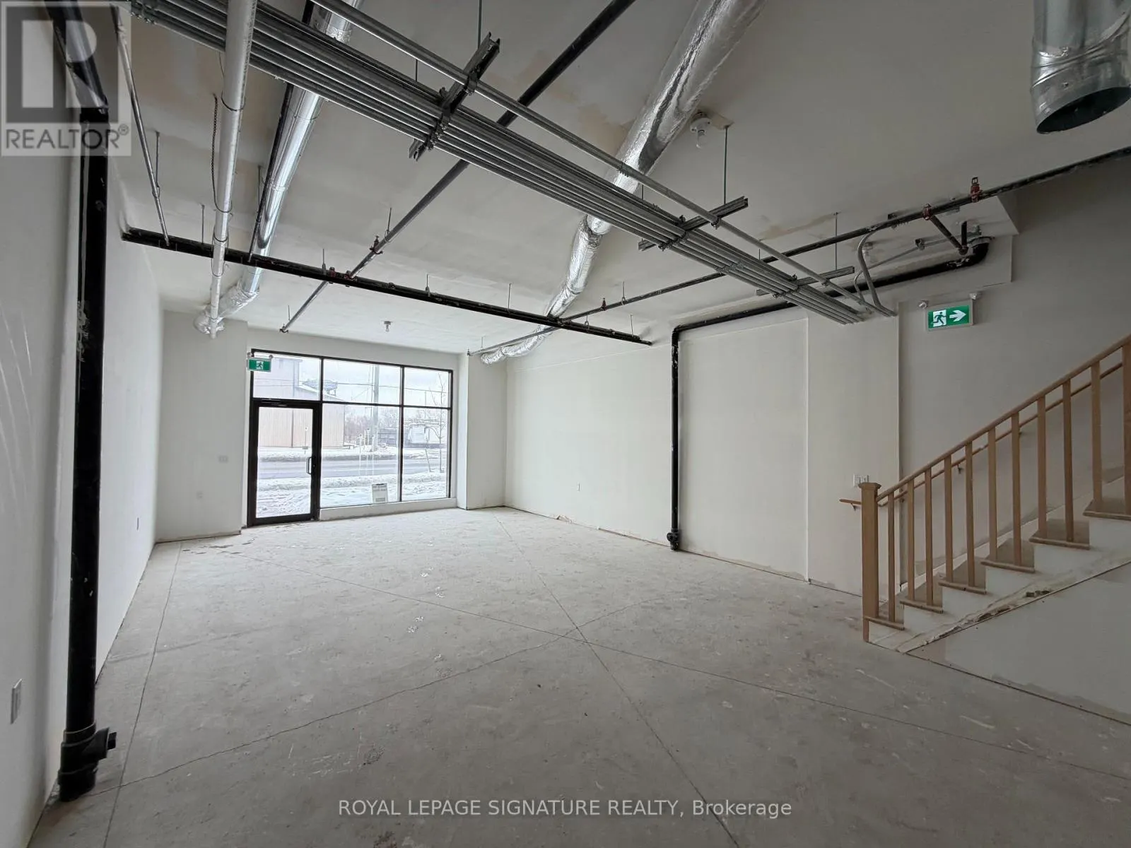 3 - 220 DISSETTE STREET