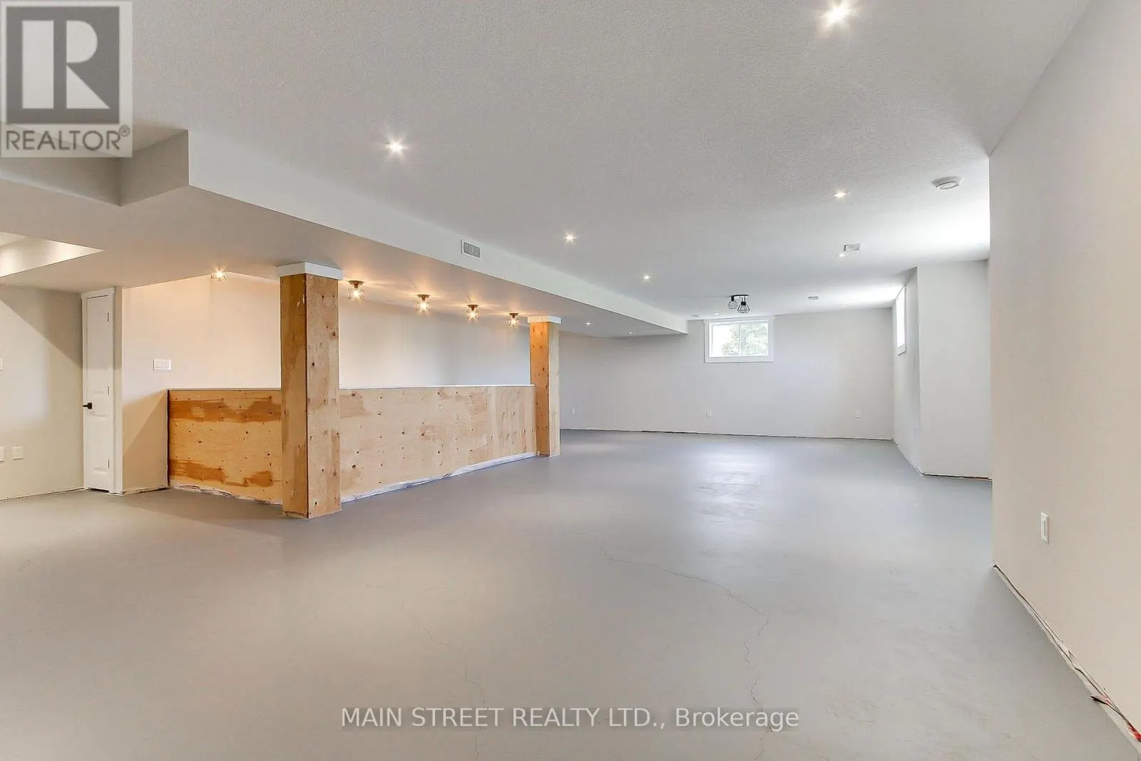 13 BROLLEY CRESCENT