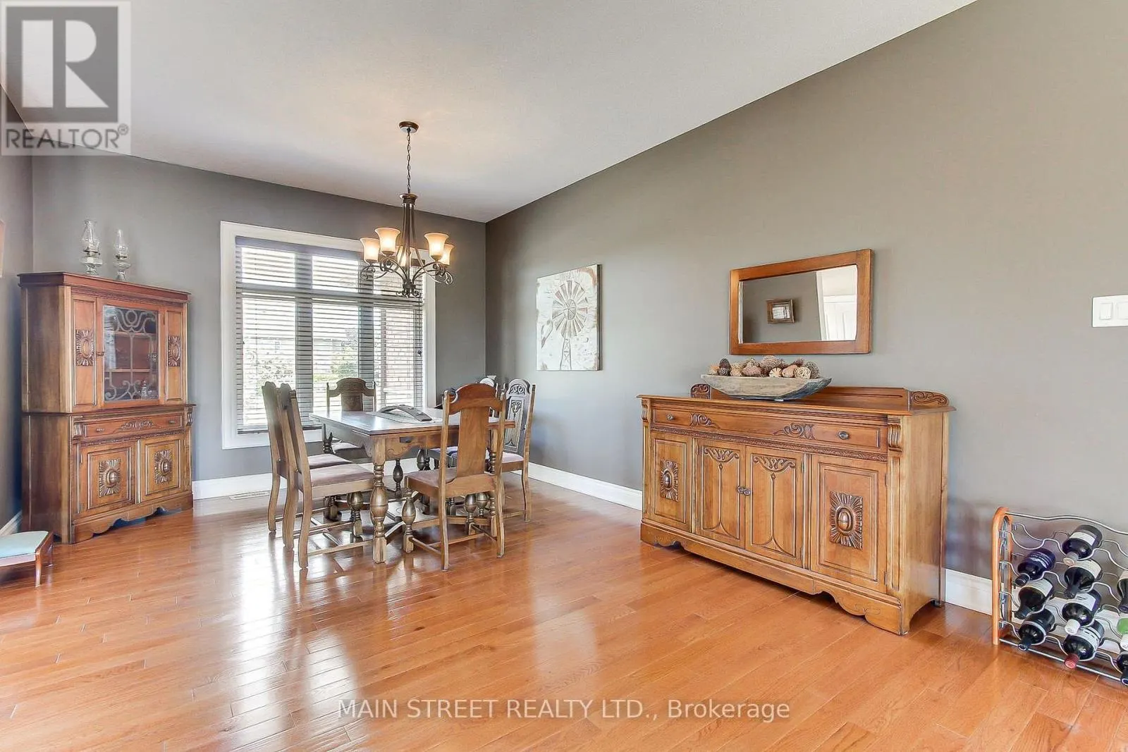 13 BROLLEY CRESCENT