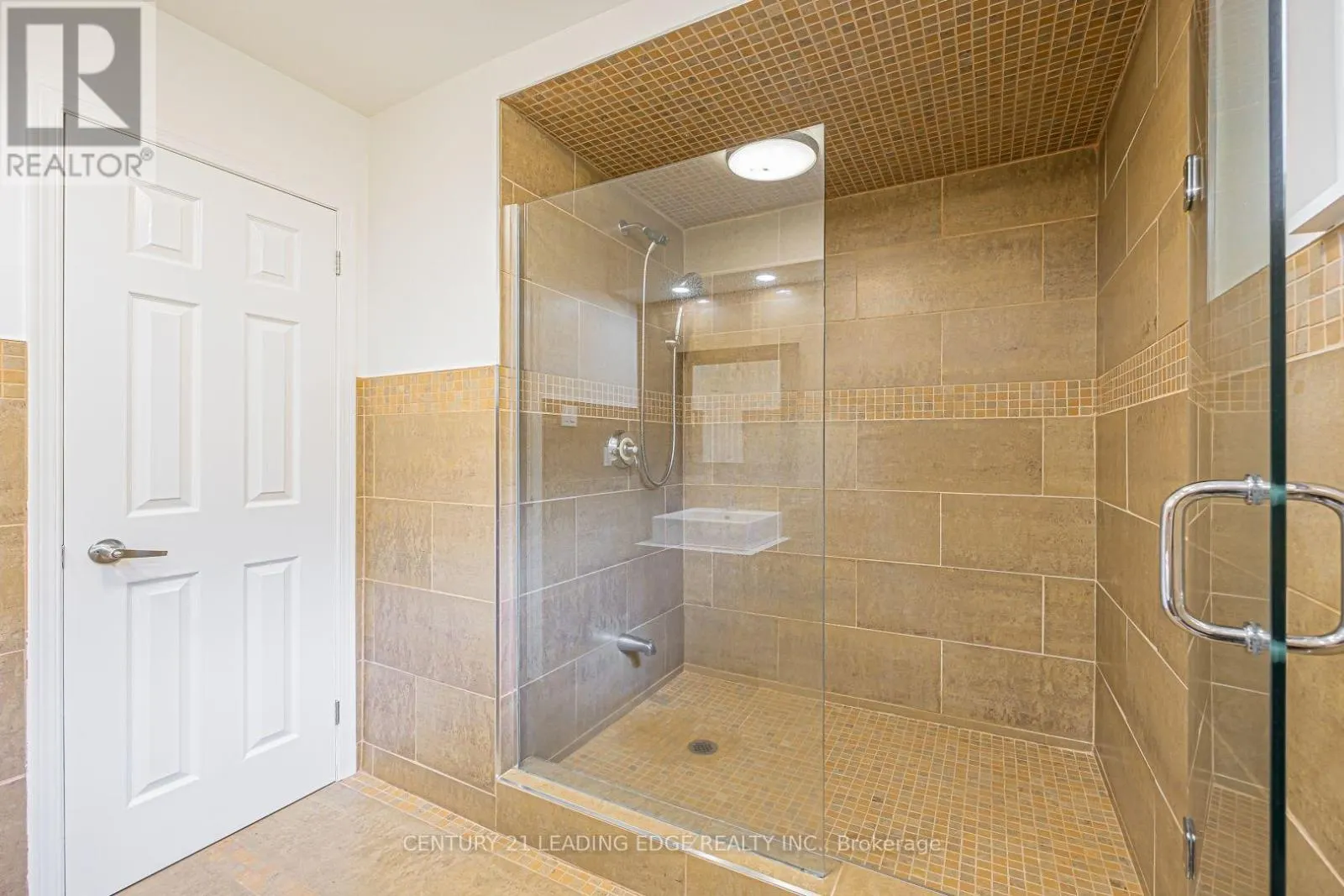 21 MCQUAID COURT