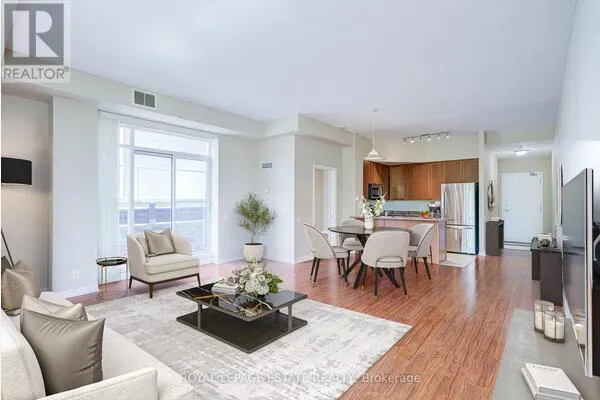 110 - 11121 YONGE STREET