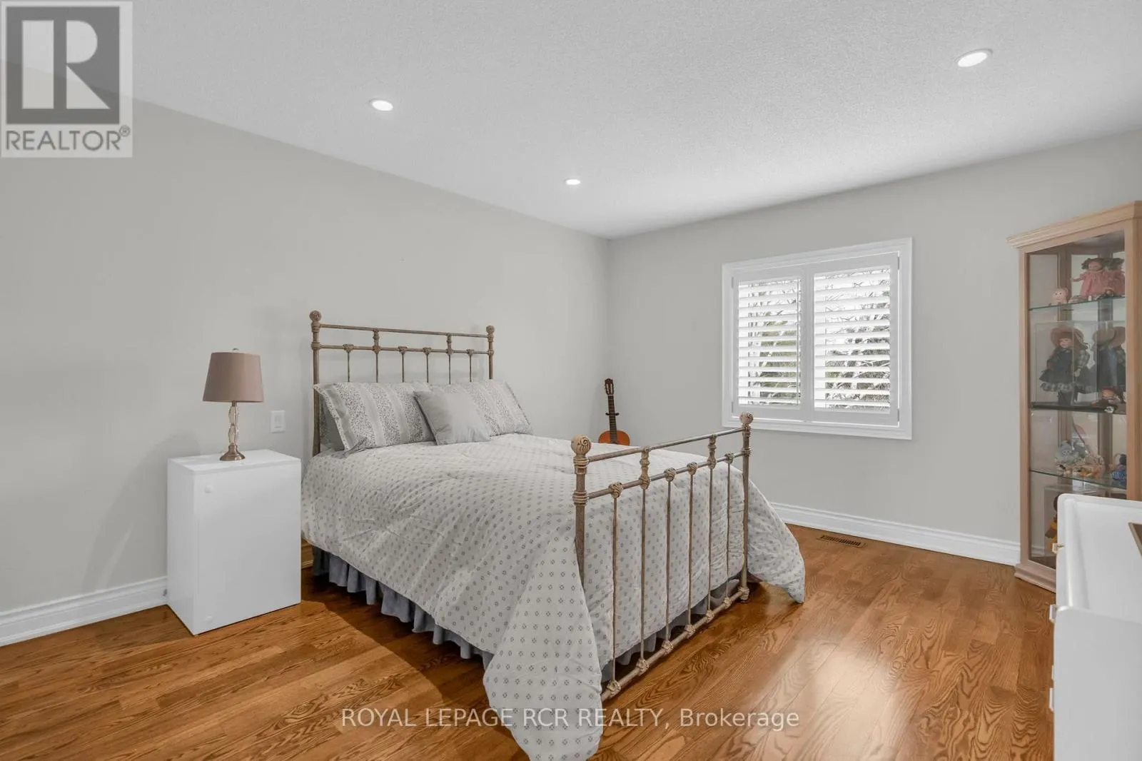 70 ENGLISH DAISY COURT
