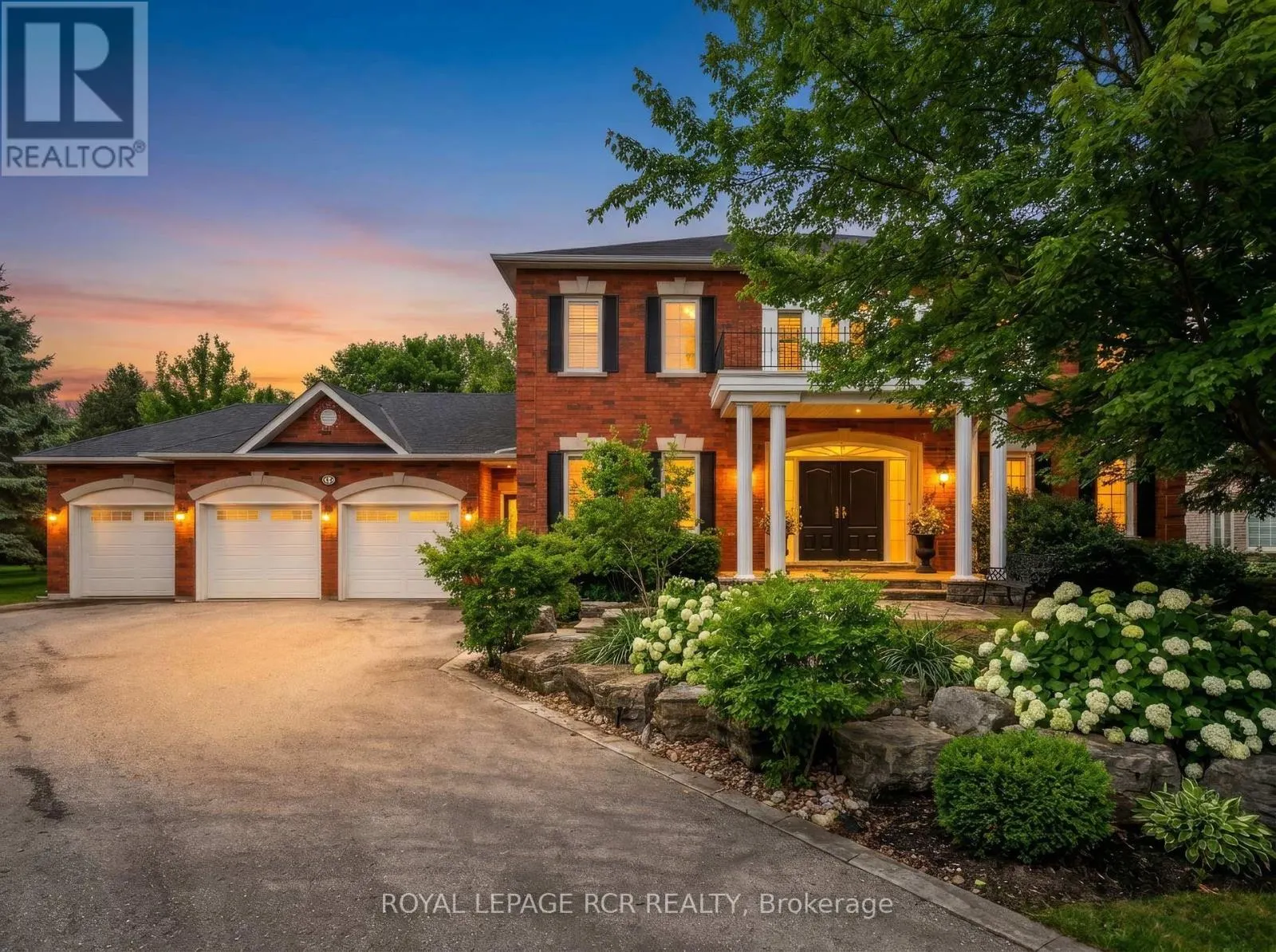 70 ENGLISH DAISY COURT