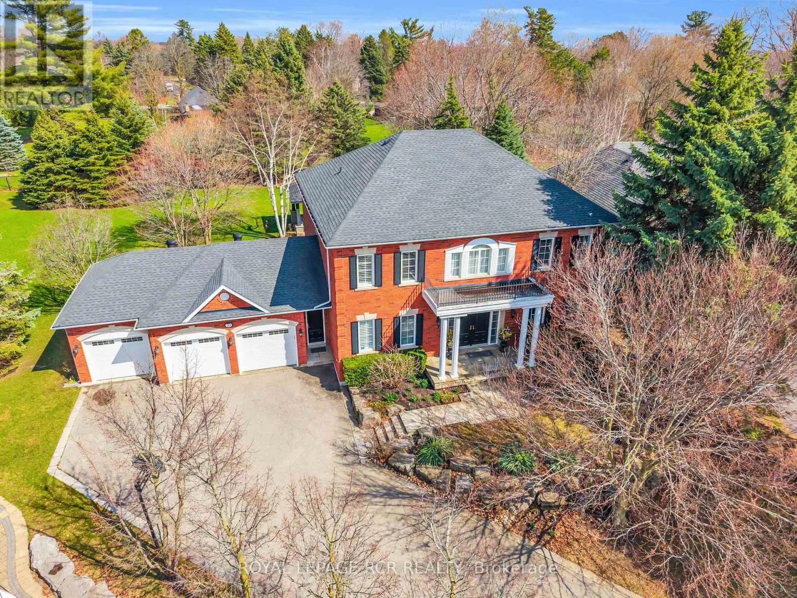 70 ENGLISH DAISY COURT
