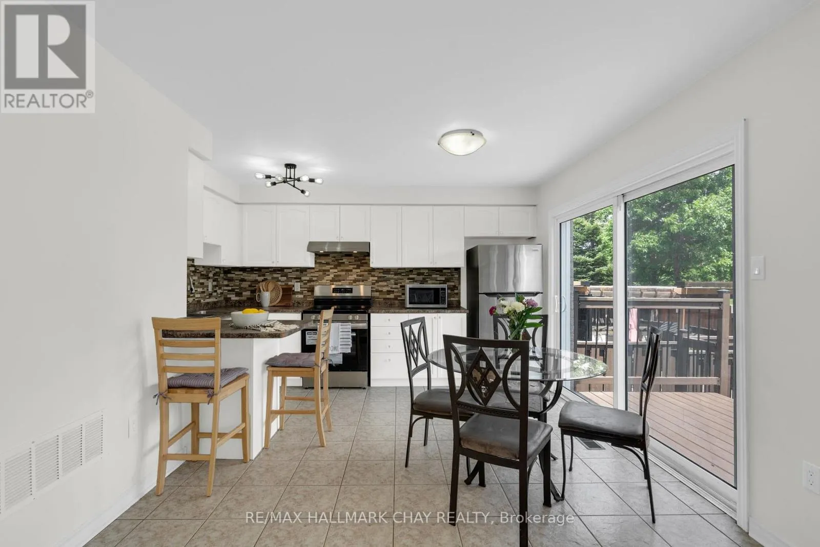 19 CALLANDER CRESCENT