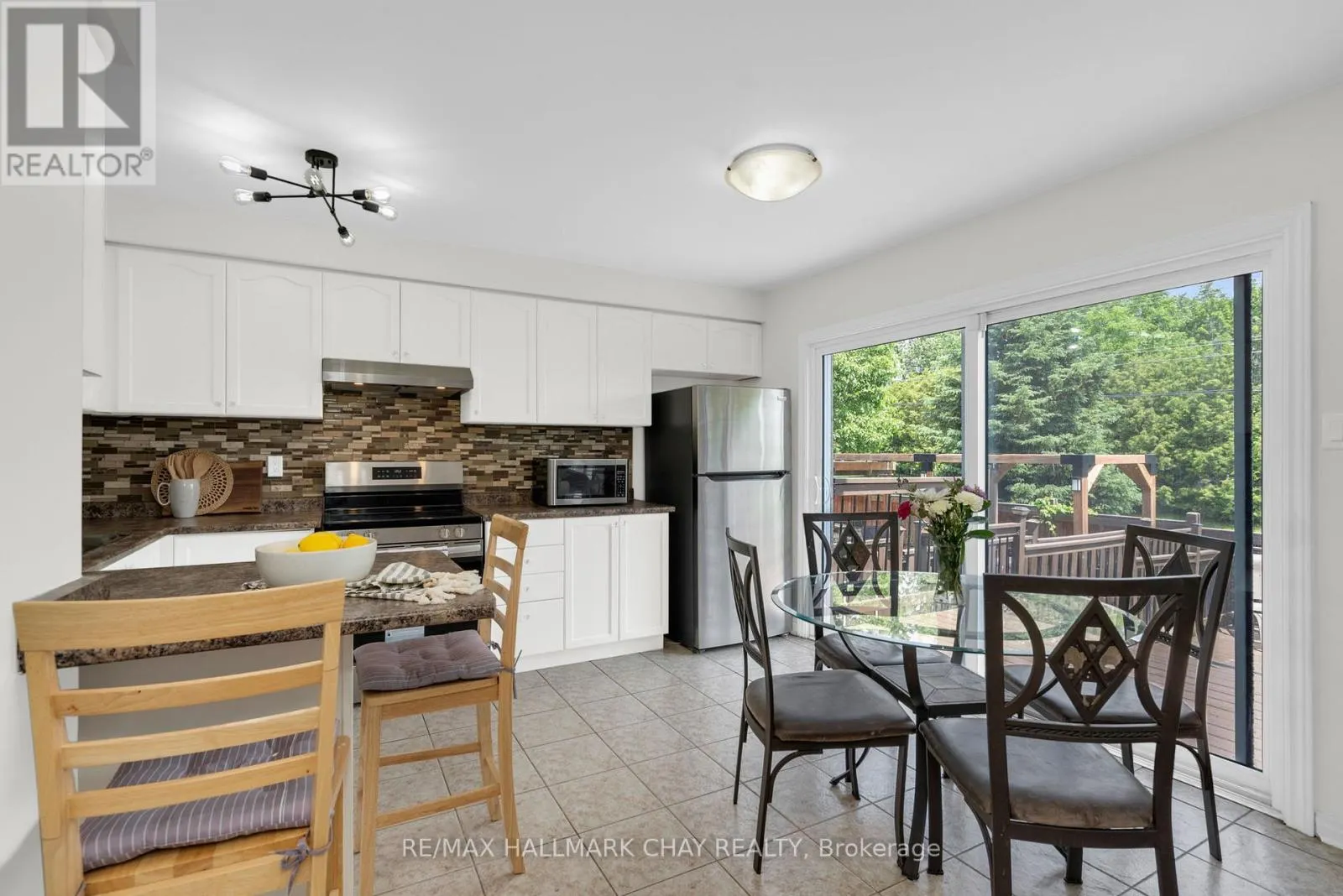 19 CALLANDER CRESCENT