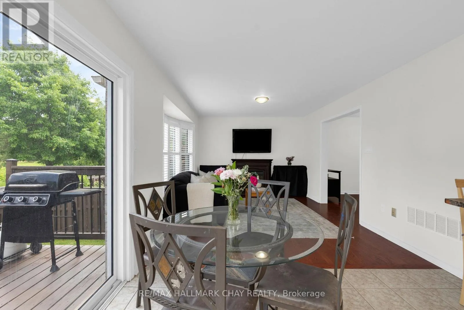 19 CALLANDER CRESCENT
