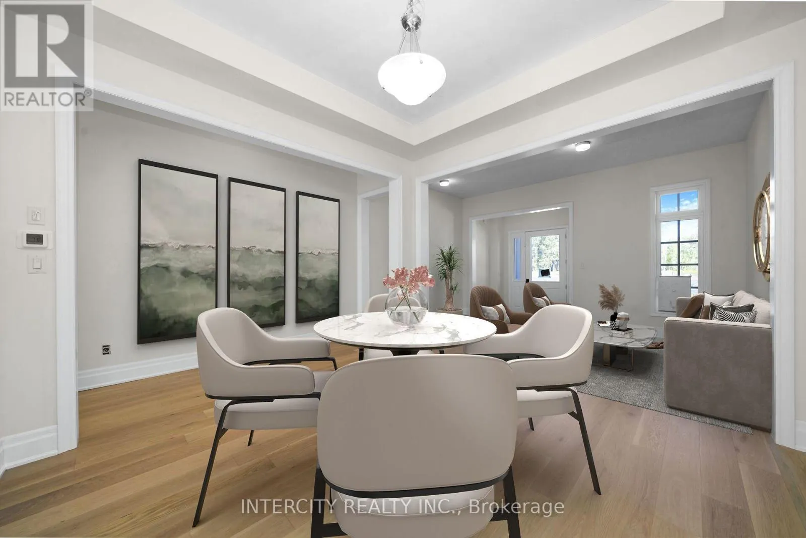 33 GIANVITO CRESCENT