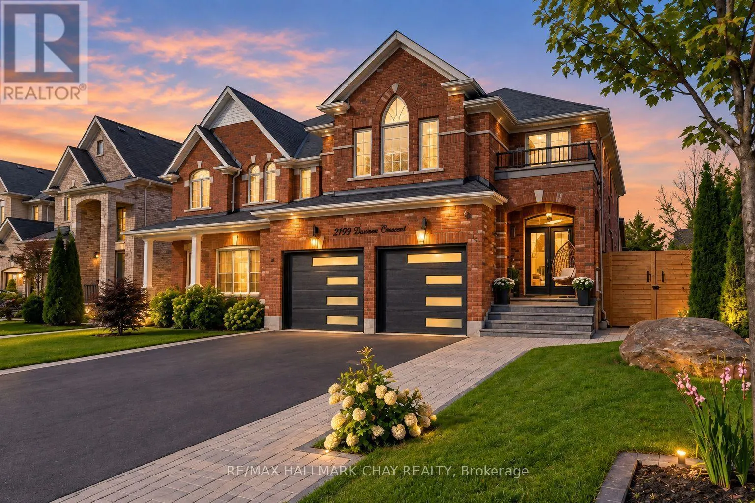 2199 DAWSON CRESCENT