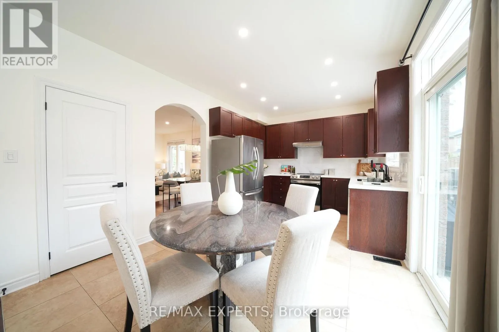 53 BRAITH CRESCENT