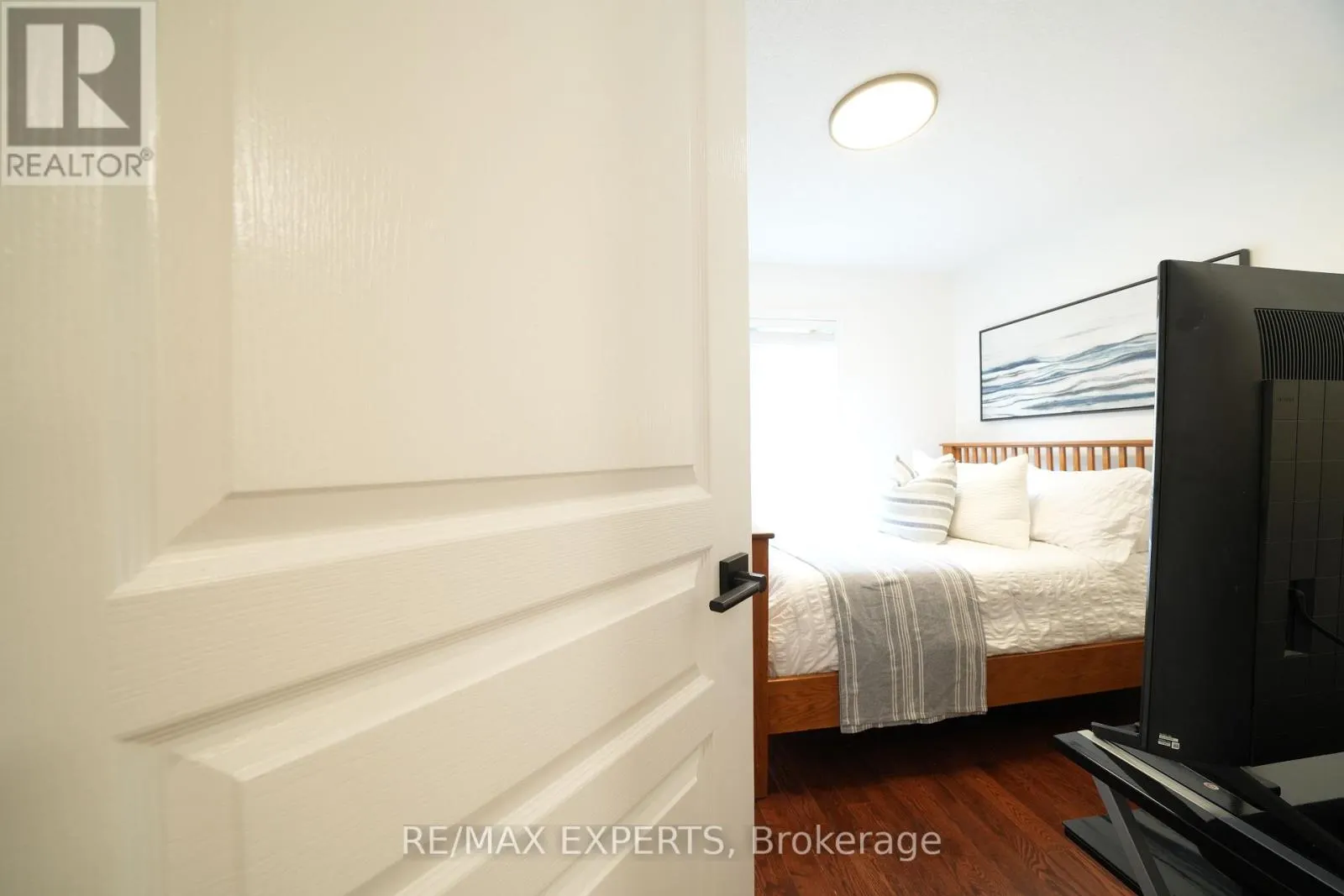 53 BRAITH CRESCENT