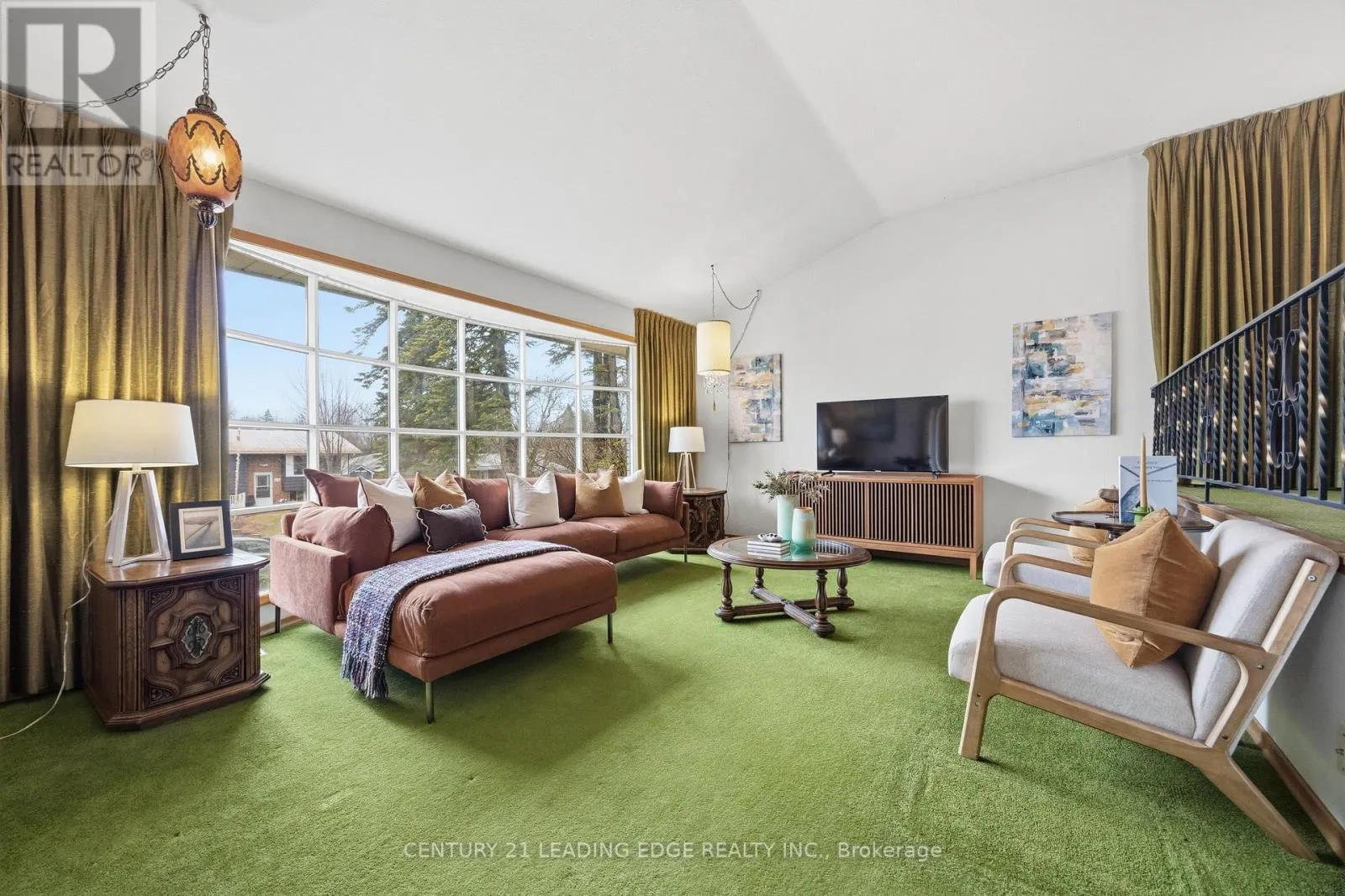 72 BEAVER RIDGE DRIVE