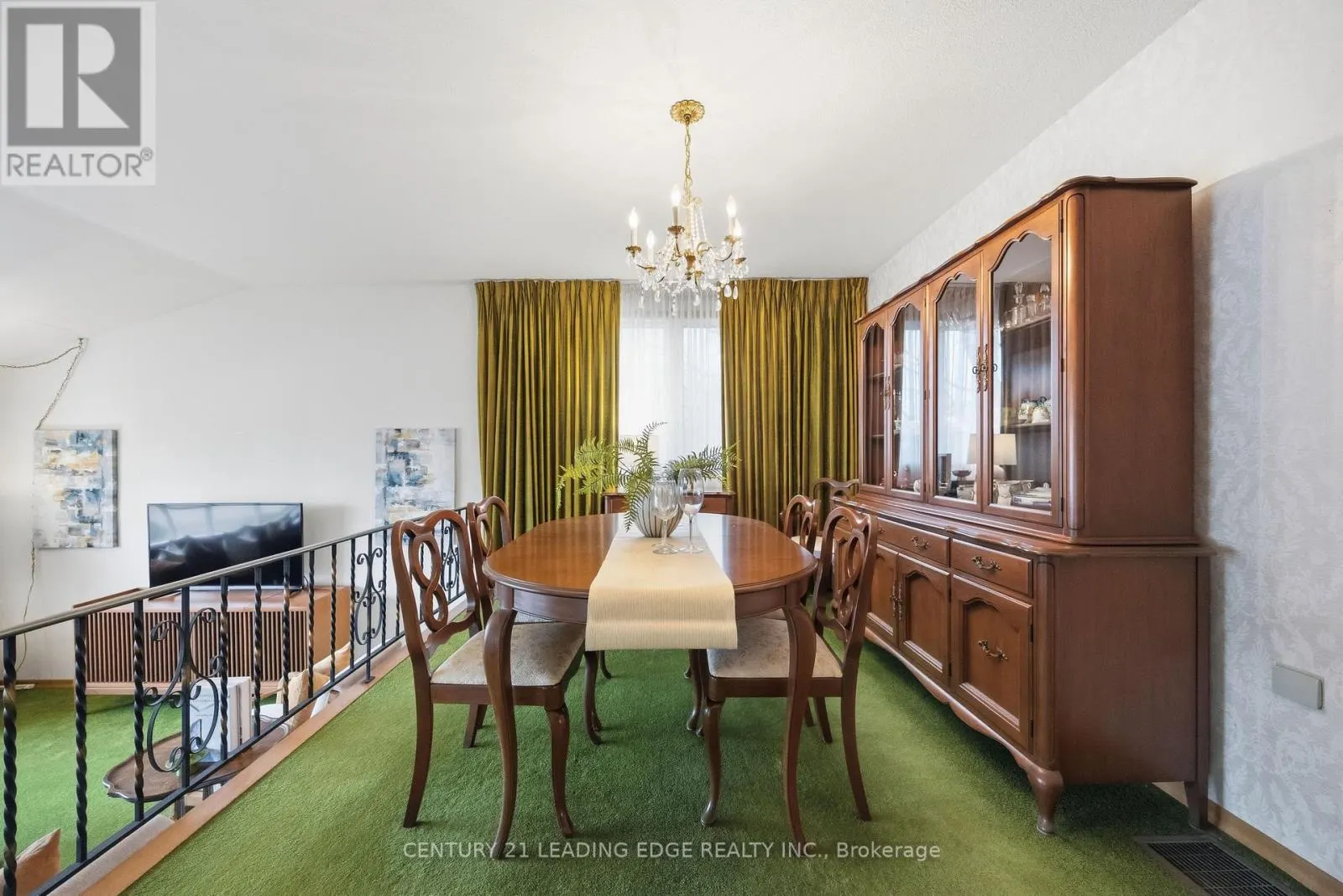 72 BEAVER RIDGE DRIVE