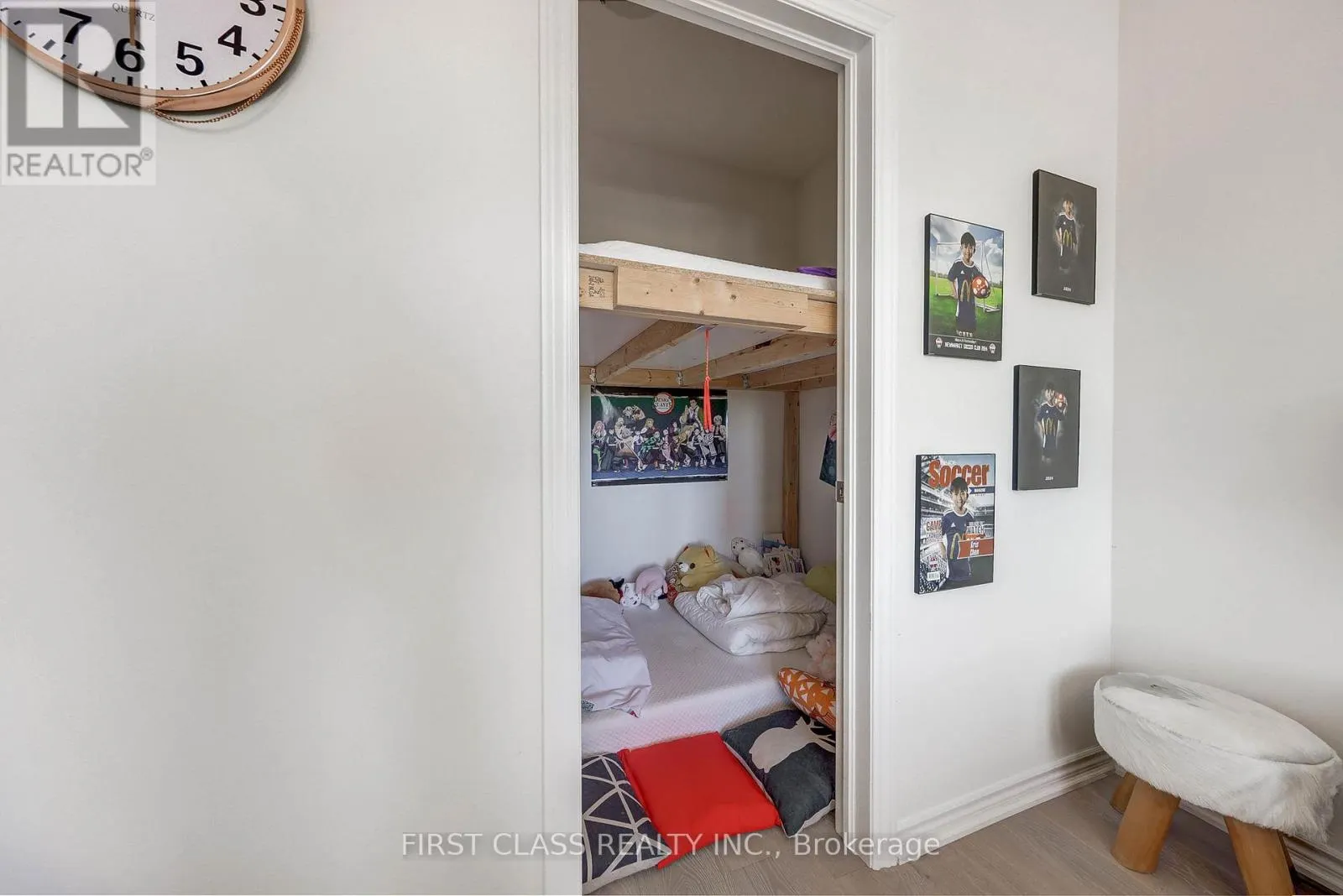 7 CRANLEY ROAD