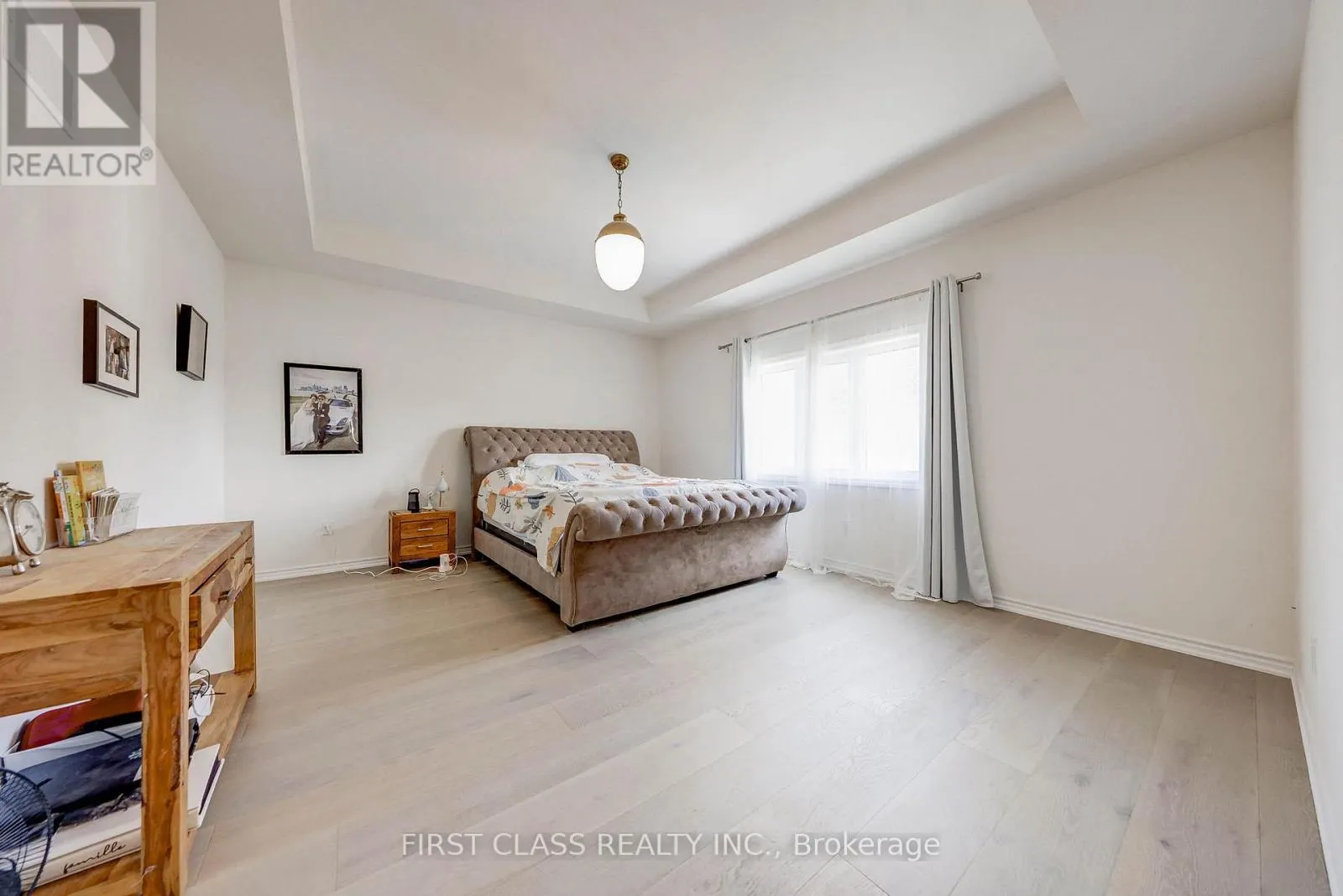 7 CRANLEY ROAD