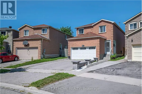 87 WILLIAM HONEY CRESCENT